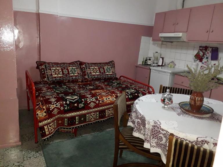 קאלאבאקה Granny'S Home מראה חיצוני תמונה