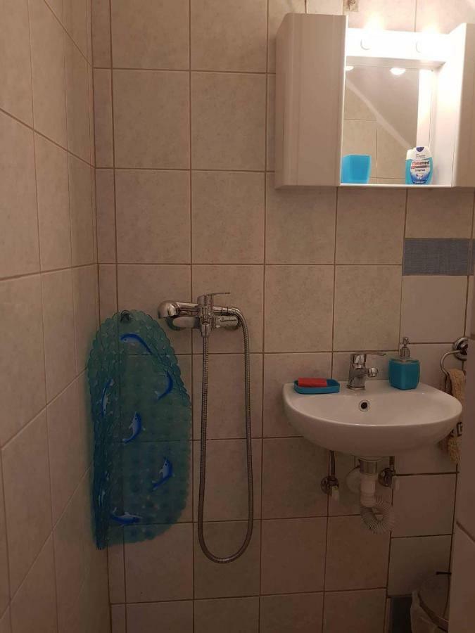 קאלאבאקה Granny'S Home מראה חיצוני תמונה